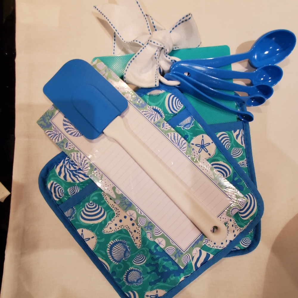 Giftable Kitchen Bundle from Nova Scotia